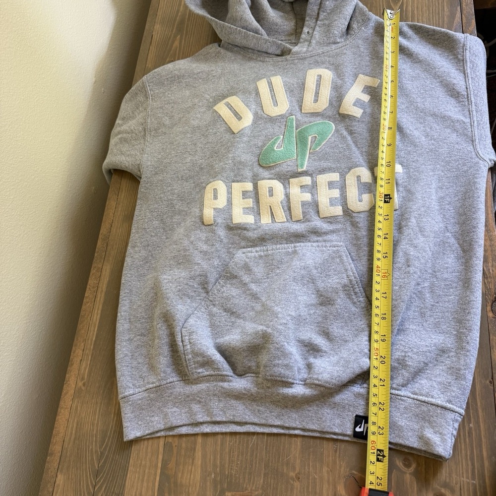 Dude Perfect Mens Small Grey Logo Pullover Hoodie Sweatshirt - Picture 7 of 7